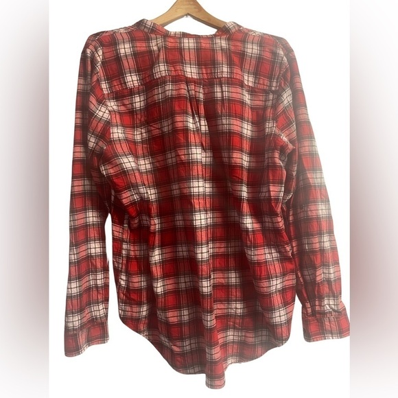 Lands end plaid flannel shirt for girls. Size 16. Hi low hem line and very soft. - Picture 3 of 4